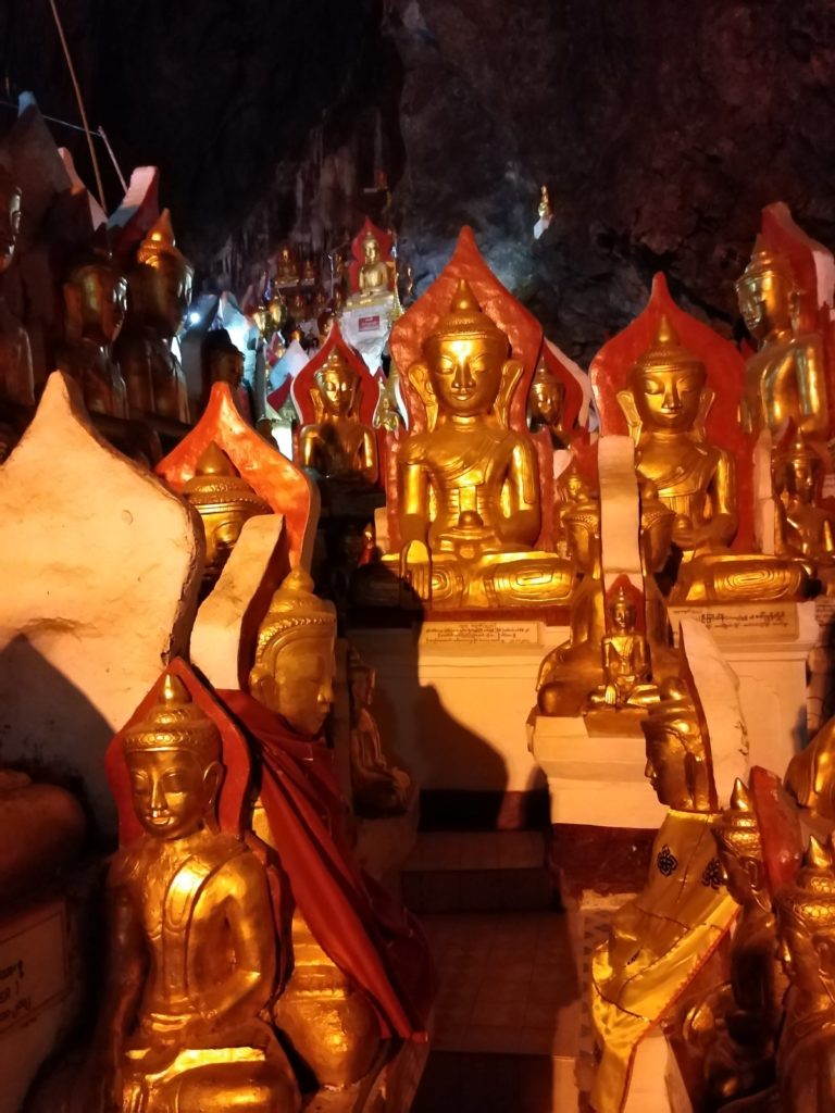 Golden Buddhas Pindaya Cave