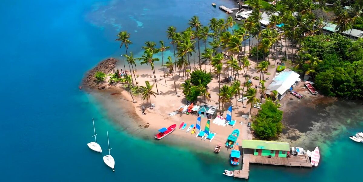 St Lucia citizenship cost - idyllic beach