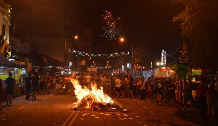 Kim Cua Fires Burn, Pai Ti Kong Festival, Chew Jetty